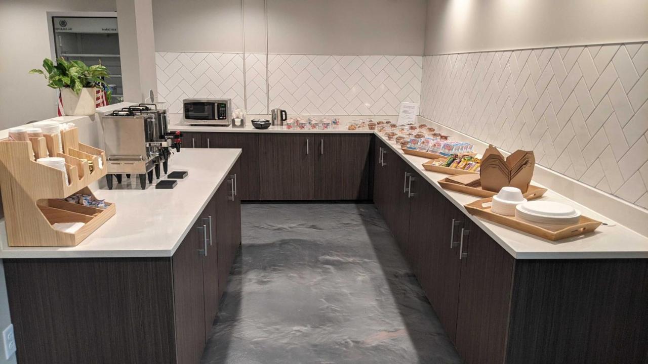 Superior Stay Hotel Маркет Екстериор снимка