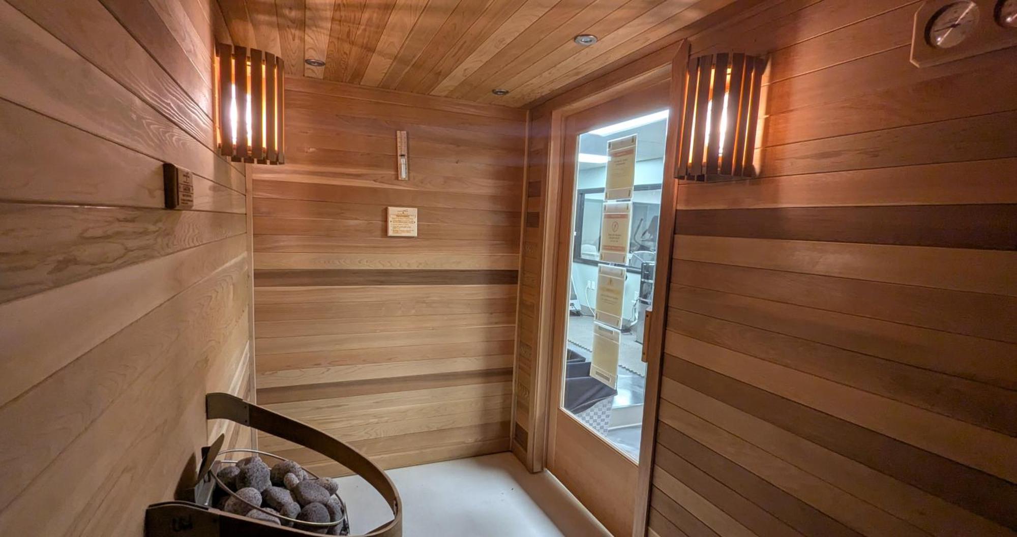Superior Stay Hotel Маркет Екстериор снимка